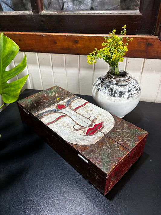 CAIXA ROSTO BUDA DECORATIVA PARA INCENSOS – FEITA À MÃO EM BALI