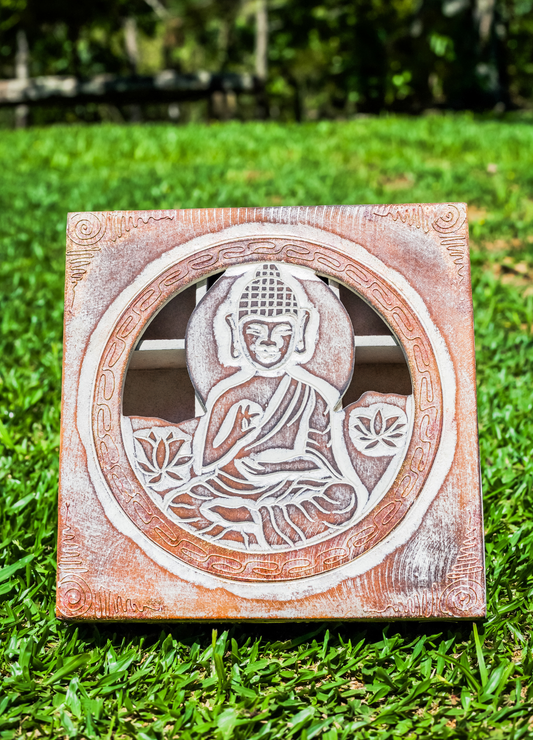 CAIXA COM DIVISÓRIA BUDA MEDITANDO – CALMA E CONSCIÊNCIA PLENA