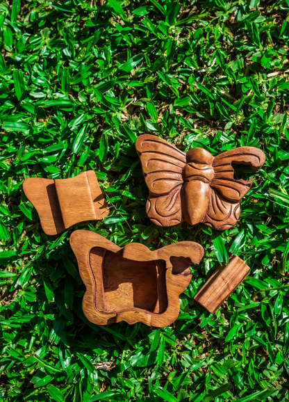 CAIXA SEGREDO ARTESANAL – FEITA À MÃO EM BALI 15% OFF