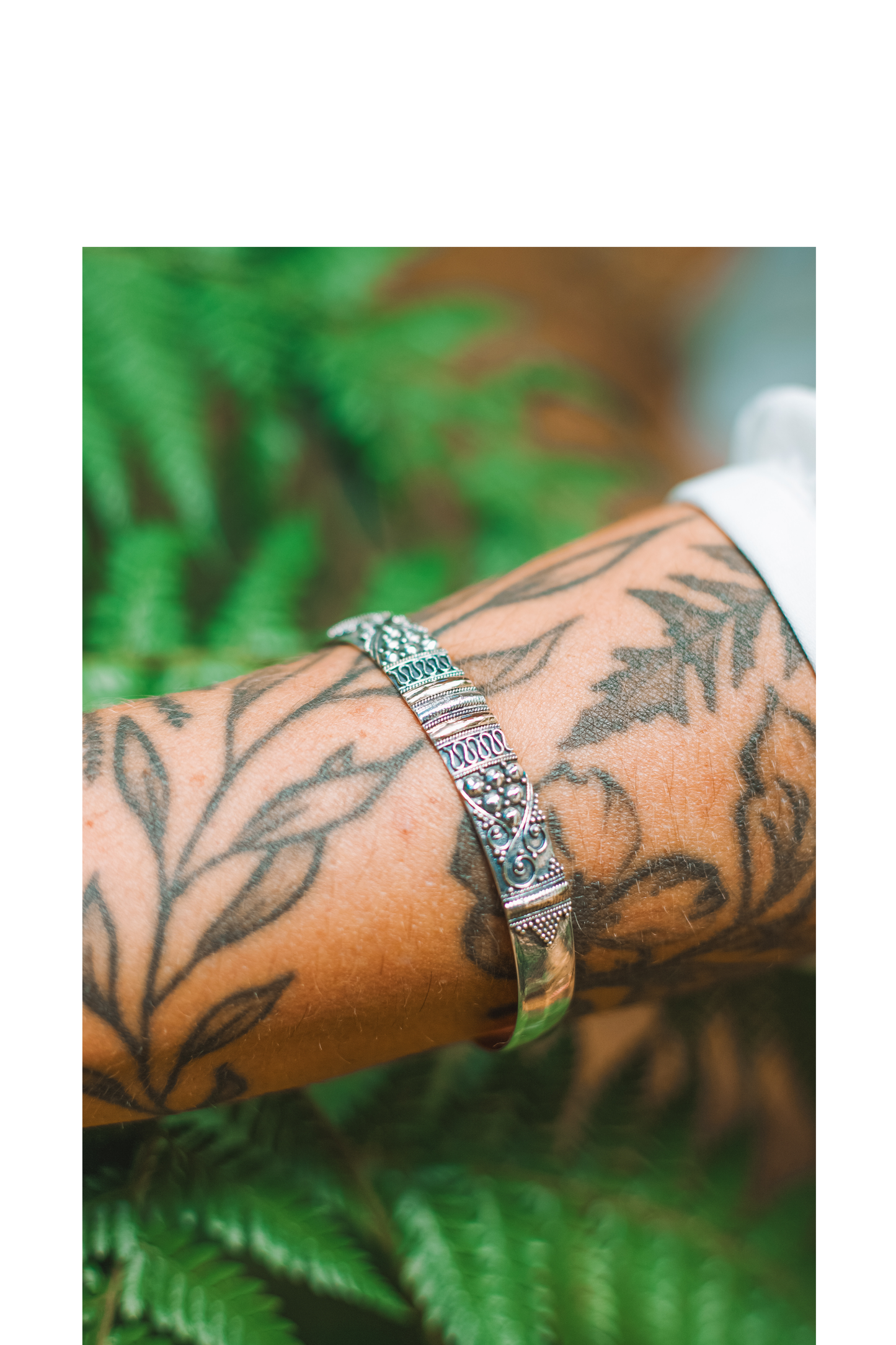 BRACELETE CUFF TRÊS TRAÇOS FILIGRANA PRATA & OURO 925 – FEITO À MÃO EM BALI
