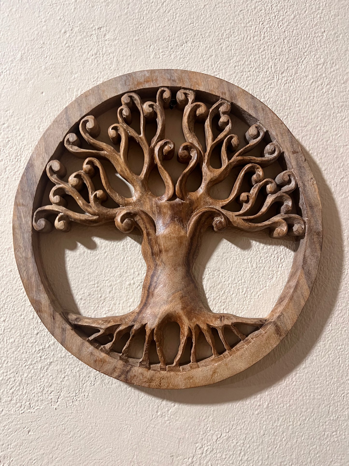 MANDALA ÁRVORE EM MADEIRA ENTALHADA PARA DECORAÇÃO DE PAREDE