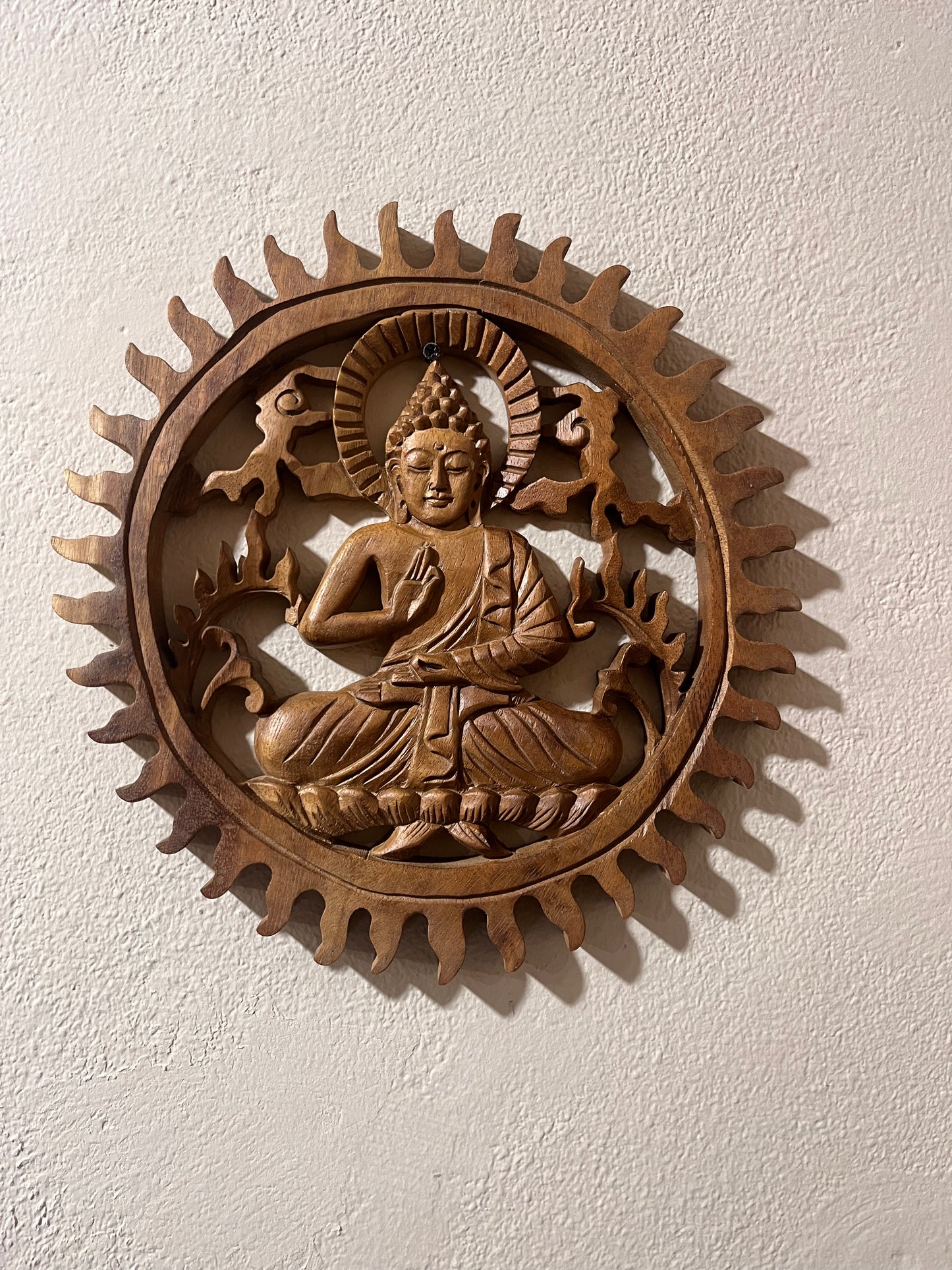 MANDALA BUDA SIDARTA EM MADEIRA ENTALHADA PARA DECORAÇÃO DE PAREDE