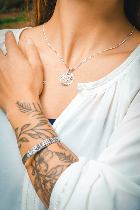 BRACELETE CUFF TRÊS TRAÇOS FILIGRANA PRATA & OURO 925 – FEITO À MÃO EM BALI